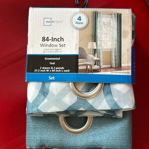 2 sheets and 2 panels